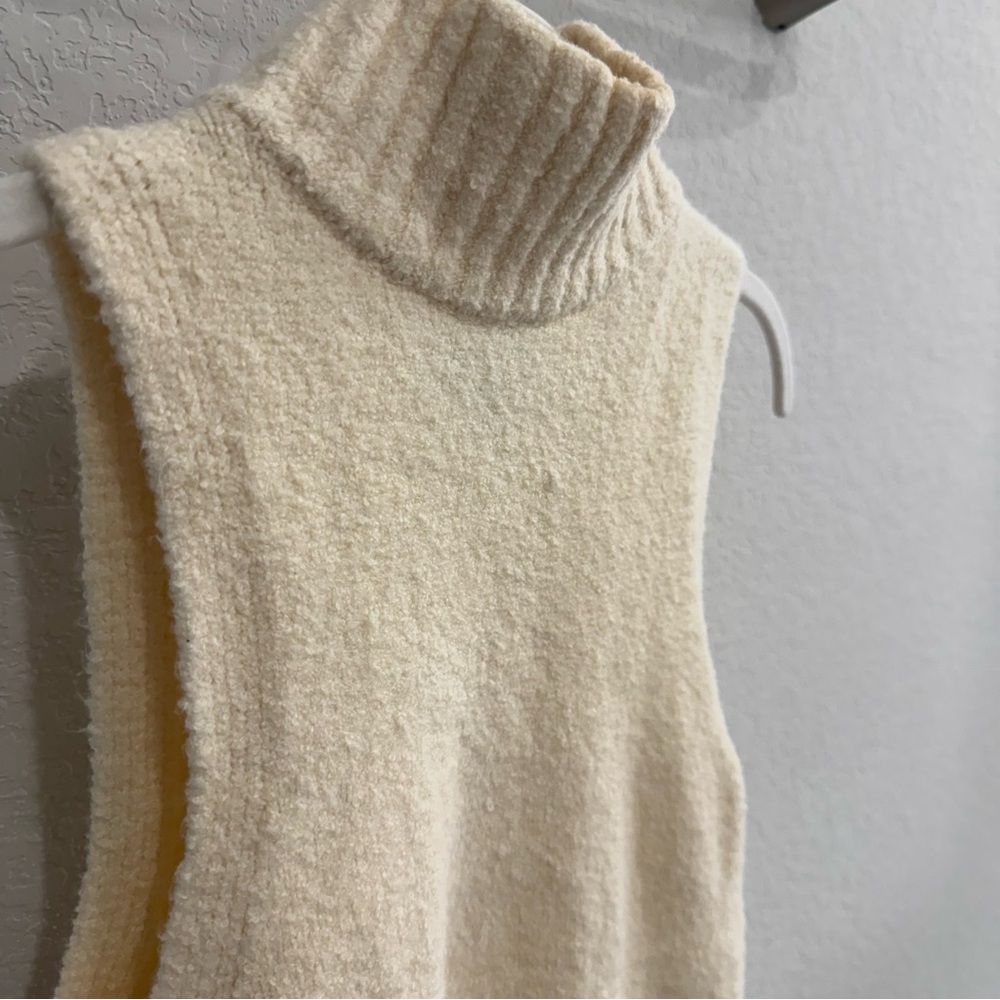 Cozy Cream Sleeveless Turtleneck Sweater